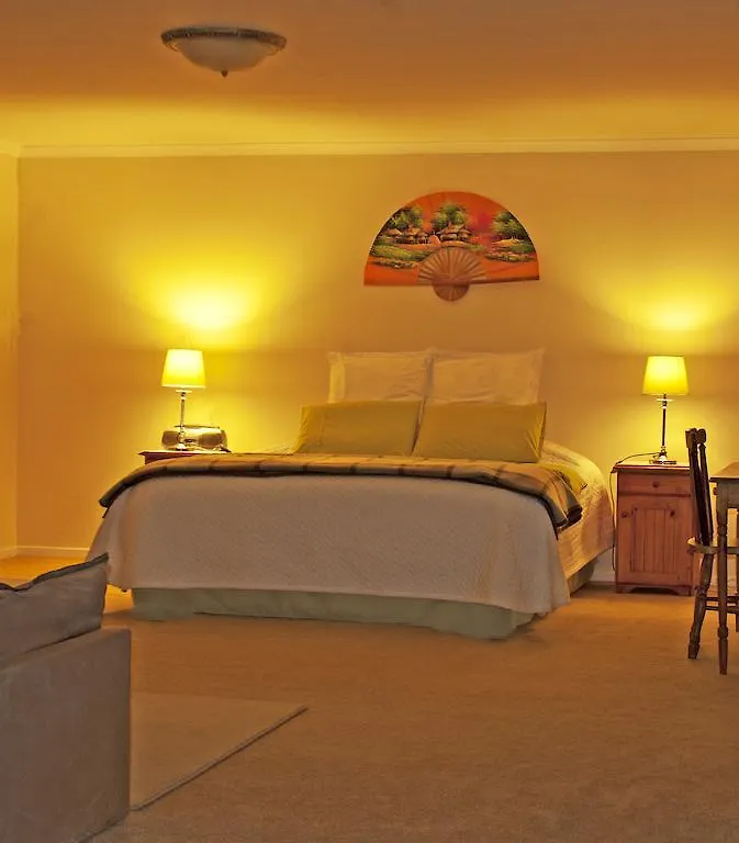 Vineyards Country Home Guest Room Blomtuin